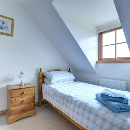 2 Bed In Whitby Oc-Wa024 度假居